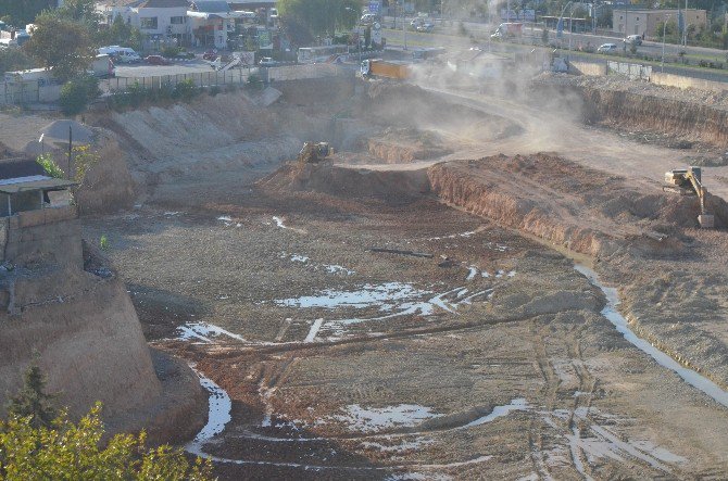 Malatya’da Yer Altı Suları İnşaat Çalışmalarını Olumsuz Etkiliyor