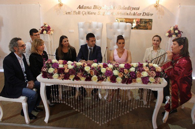 Ünlü Oyuncu Nikah Şahidi Oldu