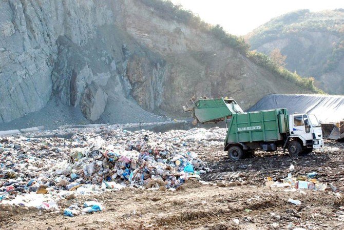 Yalova’da Çöp Kabusu Geri Döndü