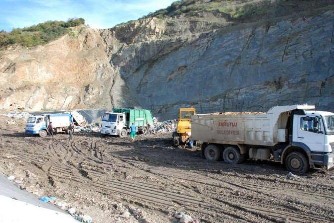 Yalova’da Çöp Kabusu Geri Döndü