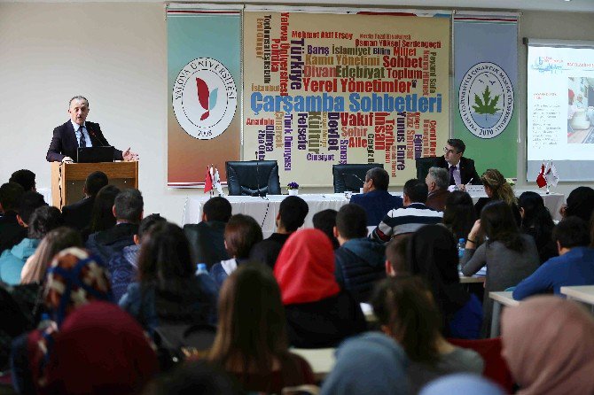 Başkan Lokman Çağırıcı, Üniversiteli Gençlerin Sorularını Cevapladı