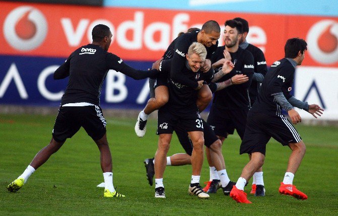 Beşiktaş’ta Adanaspor Maçı Hazırlıkları Sürüyor