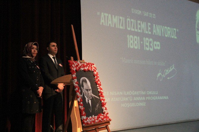 Hakkari’de 10 Kasım Atatürk’ü Anma Etkinlikleri Düzenlendi