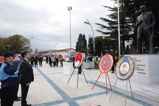 Ulu Önder Atatürk Ölümünün 78’inci Yılında Küçükçekmece’de Anıldı