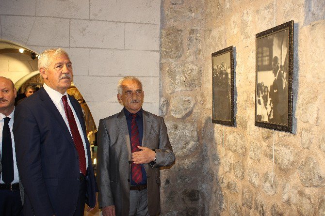 Atatürk Evi’nde ’Atatürk’ Sergisi Açıldı