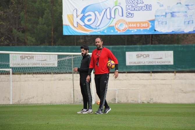 Karabükspor 6 Eksikle Kasımpaşa Hazırlıklarına Başladı