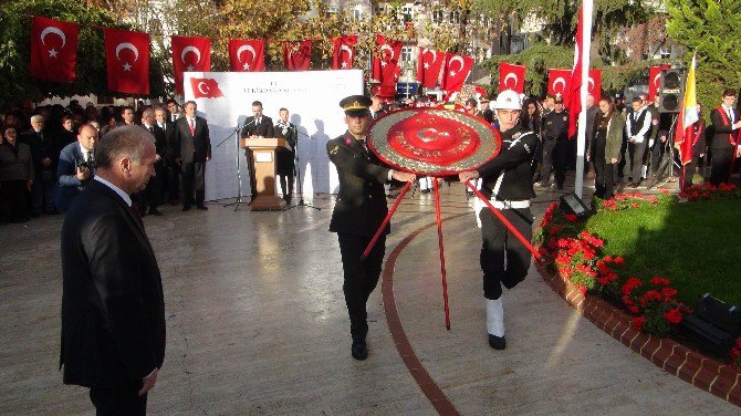 Atatürk, Tekirdağ’da Törenle Anıldı