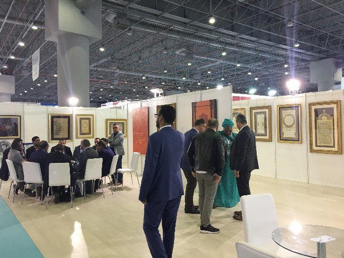 Türk Hat Sanatı Kumbarıcı4 Sergisi İle Müsiad Expo’da Temsil Ediliyor