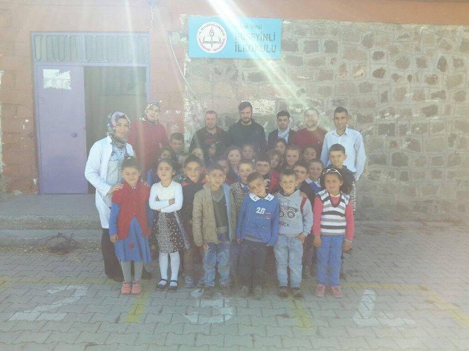 ‘Her Zaman Yanınızdayız’ Proje Ekibi Hüseyinli Mahallesindeydi