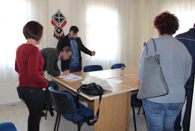 Terör Örgütüne Yakın Olduğu Düşünülen Dernekler Mühürlendi