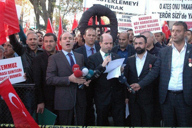 Şehit Ve Gazi Yakınlarından Fransa’ Ya Terör Protestosu