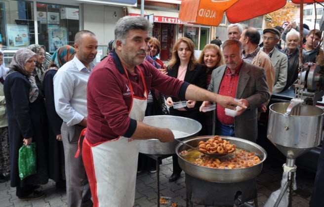 Atatürkçü Düşünce Derneği Simav Şubesi’nden Lokma Hayrı