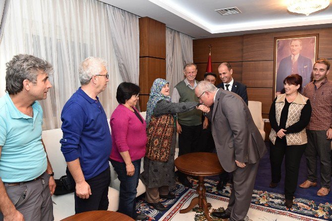 Çanakkaleli Şehit Ailelerinden Vali Tuna’ya Ziyaret