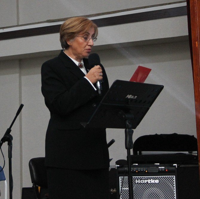 Devrek Kültür Derneği Tarafından Türk Sanat Müziği Konseri Düzenlendi