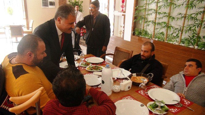 Çakır Ve Kahtalı Engellilerle Bir Araya Geldi