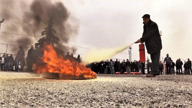 Eskişehir İl Emniyet Müdürlüğü Personeline Yönelik "Afet Bilinci Eğitimi Ve Yangın Tatbikatı"