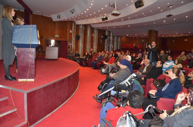 Engelliler, Sağlık Sorunlarını Çözmek İçin Toplandı