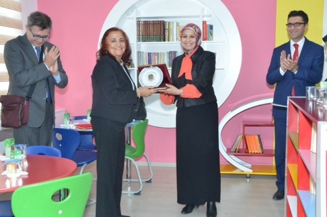 Bilecik’in Söğüt İlçesinde Z Kütüphane Ve Konferans Salonu Açılışı