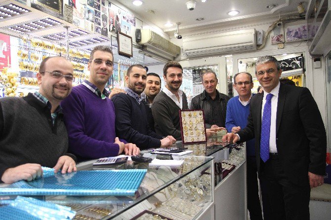 Karşıyaka’da ’Ruhsatsız İş Yeri’ Harekatı