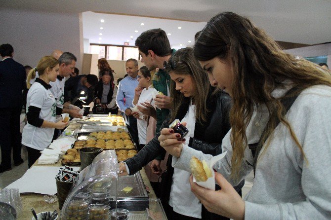 İzmir’in Meşhur Boyozu Atakta