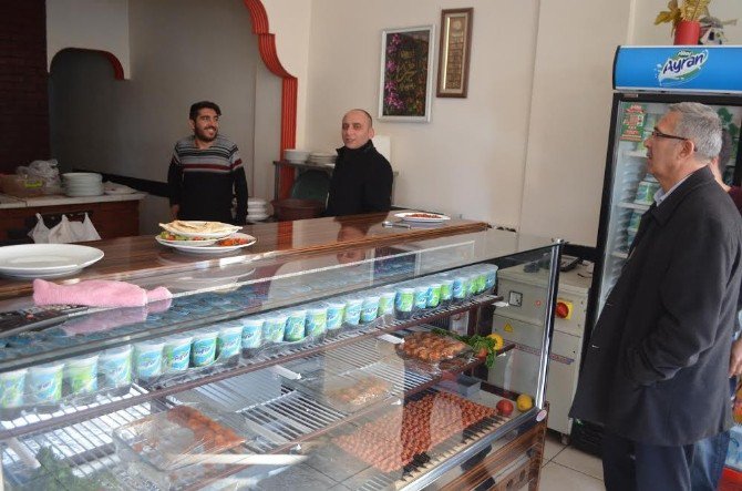Özalp Belediye Başkanı Karal, Lokanta Ve Fırınları Denetledi