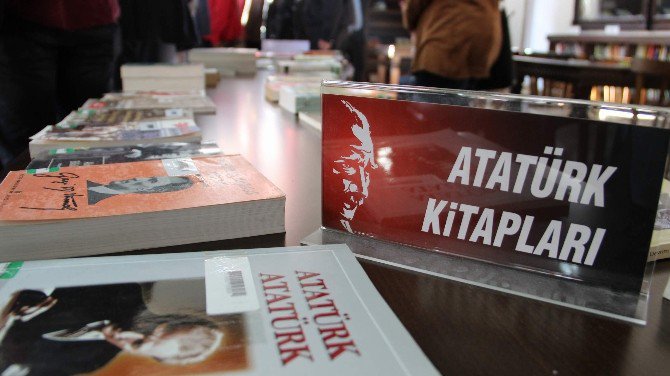 Borsa Kahvesi Kütüphaneye Dönüştü