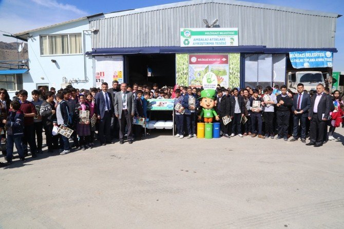 Melikgazi Öğrencilerine Geri Dönüşüm Eğitim Seminerleri