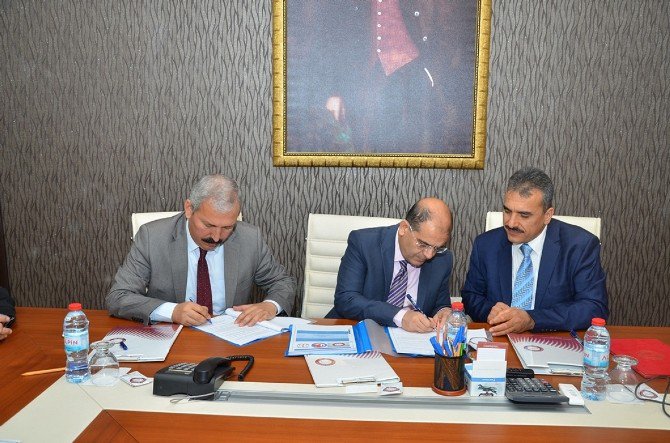 Mkü İle Milli Eğitim Müdürlüğü İşbirliği Protokolü İmzaladı