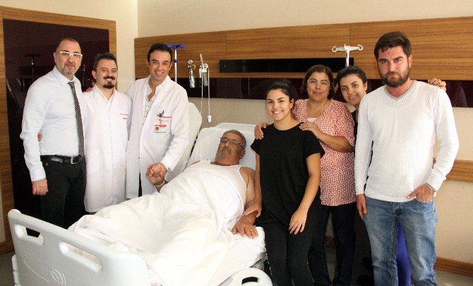 Kızını Hastaneye Götürdü, Hayatının Şokunu Yaşadı