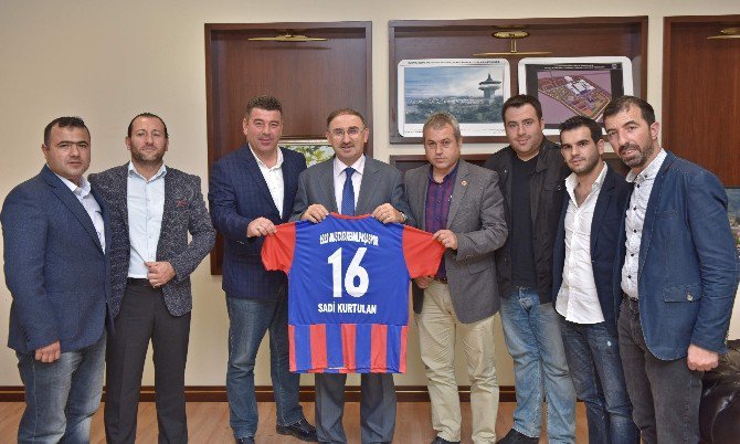 Mustafakemalpaşa’da Sporda Tesisleşme Hamlesi