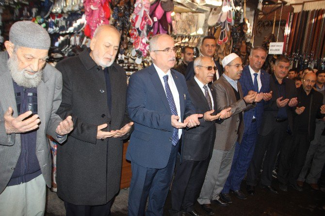 Şanlıurfa Valisi Tuna Esnafla Bir Araya Geldi