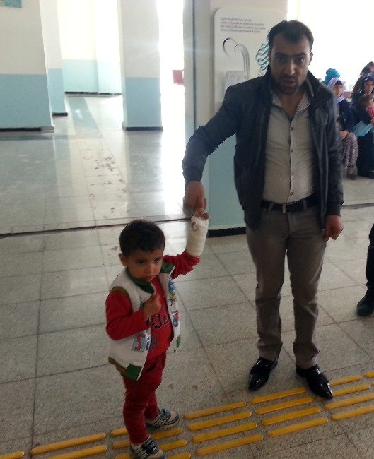 Yolcu Minibüsü Kaza Yaptı: 10 Yaralı