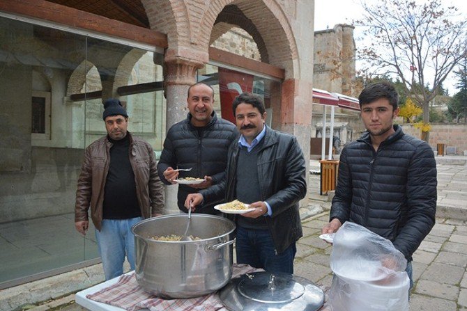 Seyitgazi Belediyesi Eski Gelenekleri Yaşatmaya Devam Ediyor
