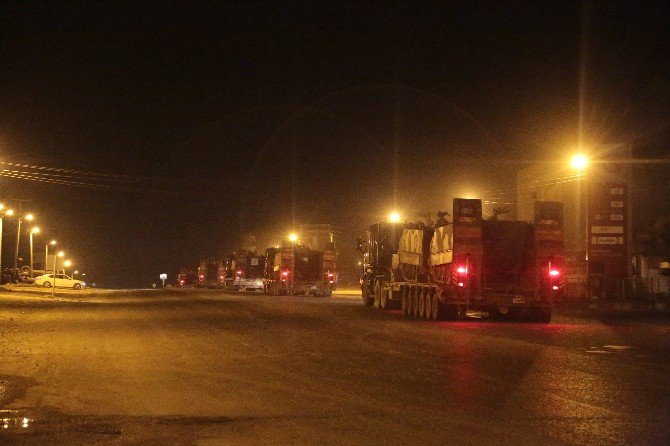 Silopi’ye Askeri Sevkiyat Devam Ediyor