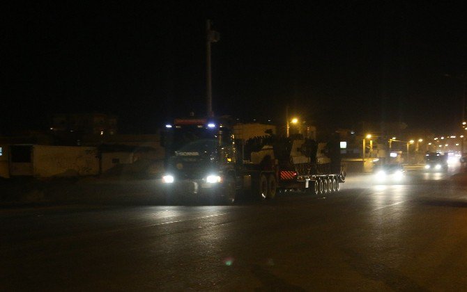 Silopi’ye Askeri Sevkiyat Devam Ediyor