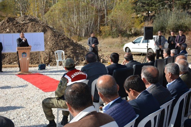 Çarşı Camisinin Temeli Törenle Atıldı