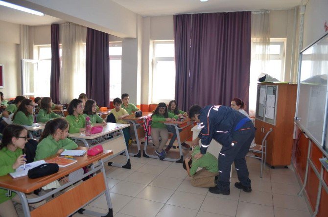 Ortaokul Öğretmen Ve Öğrencilerine Afet Bilinci