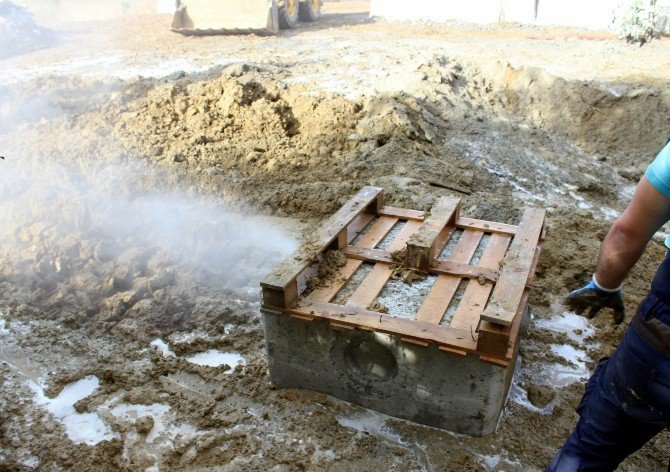 Su Kuyusu Açarken Çıkan Doğalgaz Kontrol Altına Alındı