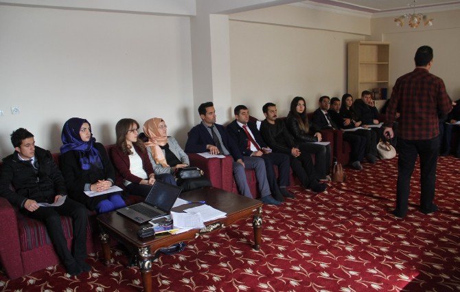 Başkale ’De Tübitak Bilgilendirme Toplantısı