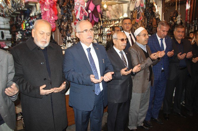 Şanlıurfa Valisi Tuna Esnafla Bir Araya Geldi