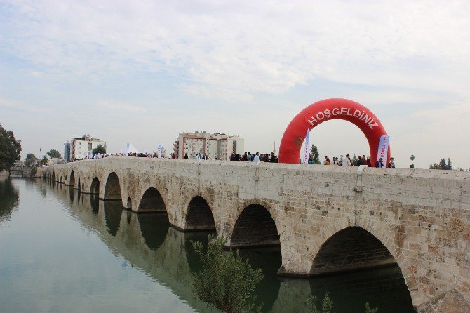 Ak Partili Kadınlardan Adana Ve 15 Temmuz Sergisi