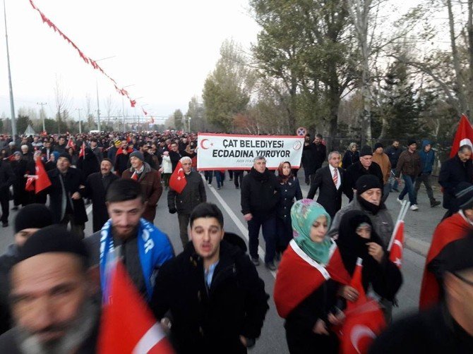 Çat Belediyesi Ecdadına Yürüdü