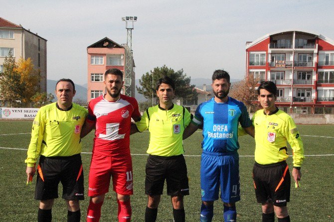 Bilecikspor Zorlu Osmaneli Deplasmanından 3 Puanla Döndü