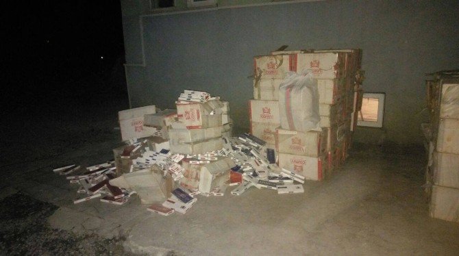 Başkale´de 180 Bin Paket Kaçak Sigara Ele Geçirildi