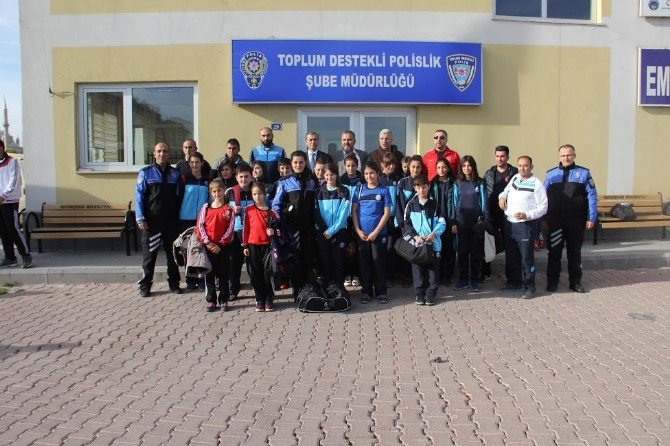 Kayseri Emniyet Müdürlüğü Bölgesel Taekwondo Şampiyonası Düzenledi