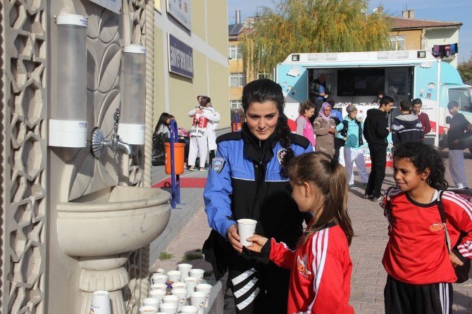 Kayseri Emniyet Müdürlüğü Bölgesel Taekwondo Şampiyonası Düzenledi