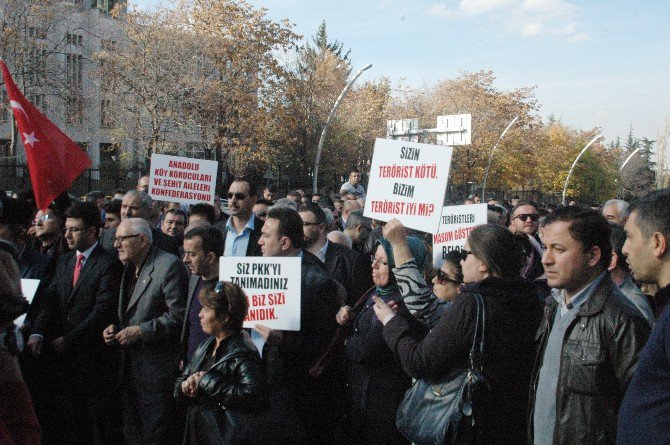 Avusturya Büyükelçiliği Önünde Protesto