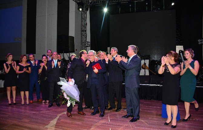 ‘Güneyin İncisi’ Ödülü Zülfü Livaneli’ye Verildi