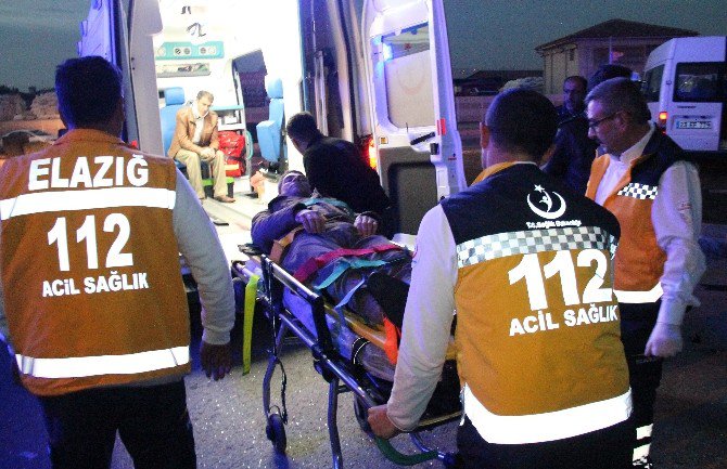 Elazığ’da İşçi Servisleri Çarpıştı: 11 Yaralı