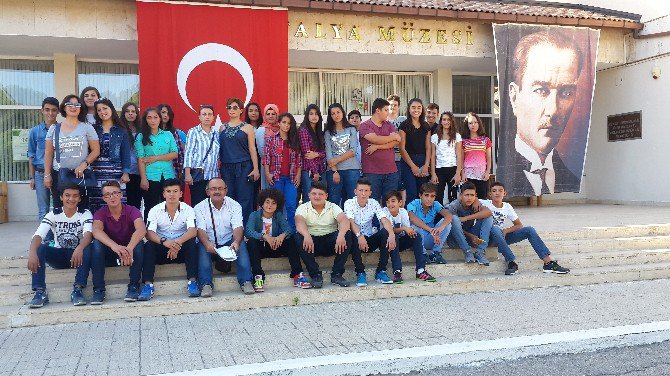 Finike’deki Girişimci Öğrenciler, Expo Ve Antalya Müzesi’ni Gezdi